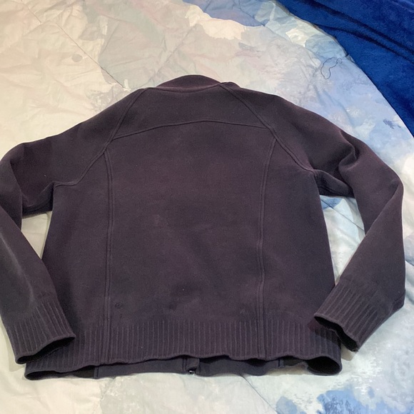 Lululemon NTS jacket - Picture 2 of 9